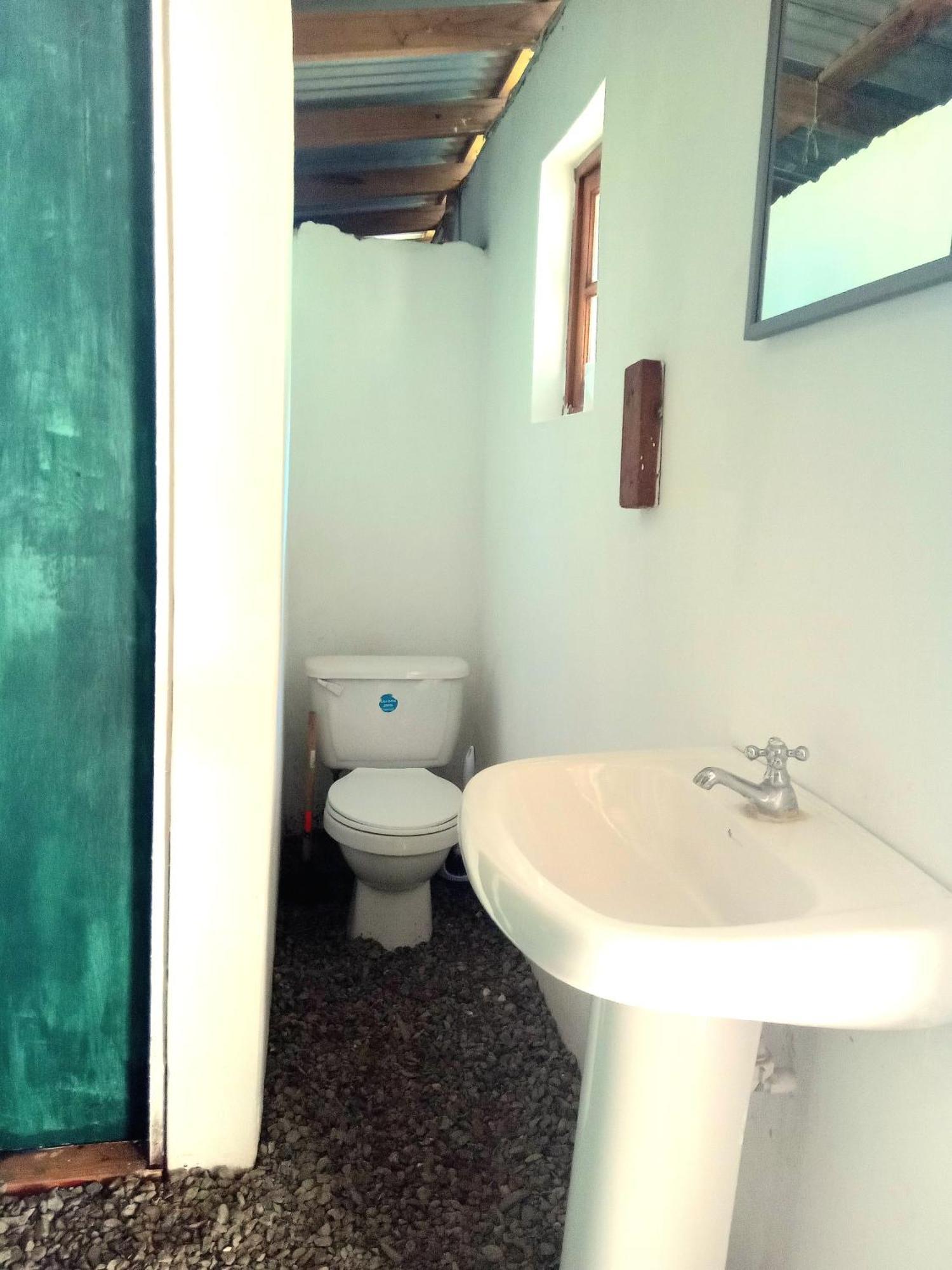 La Familia Guest House And Natural Farm Port Antonio Bagian luar foto